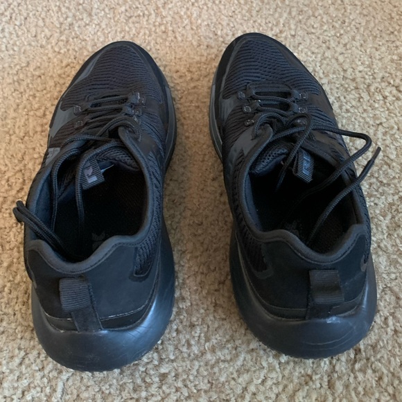 Other - Reek Unisex Black Sneakers